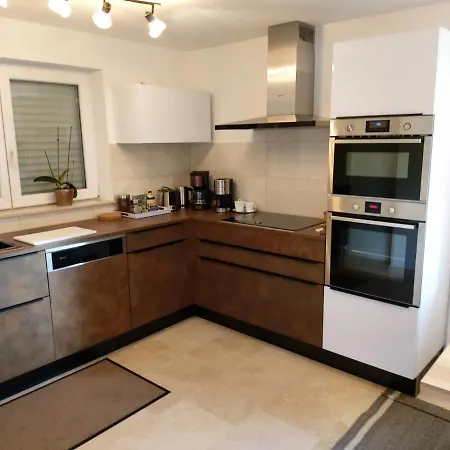 Giulia In Ideal Fuer 2 Familien * Günzburg